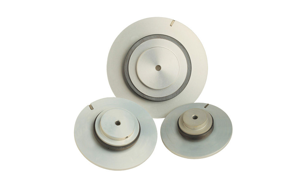 Anello magnetico in ferrite magnetizzata