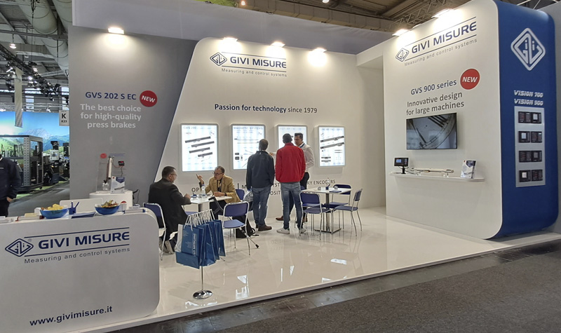 Stand Givi Misure a Euroblech 2022 Hannover